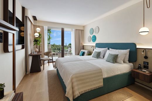Room for 2+1