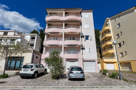 APARTMAN EMILI
