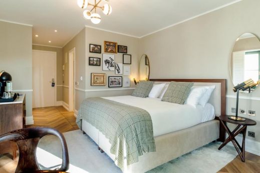 Superior room